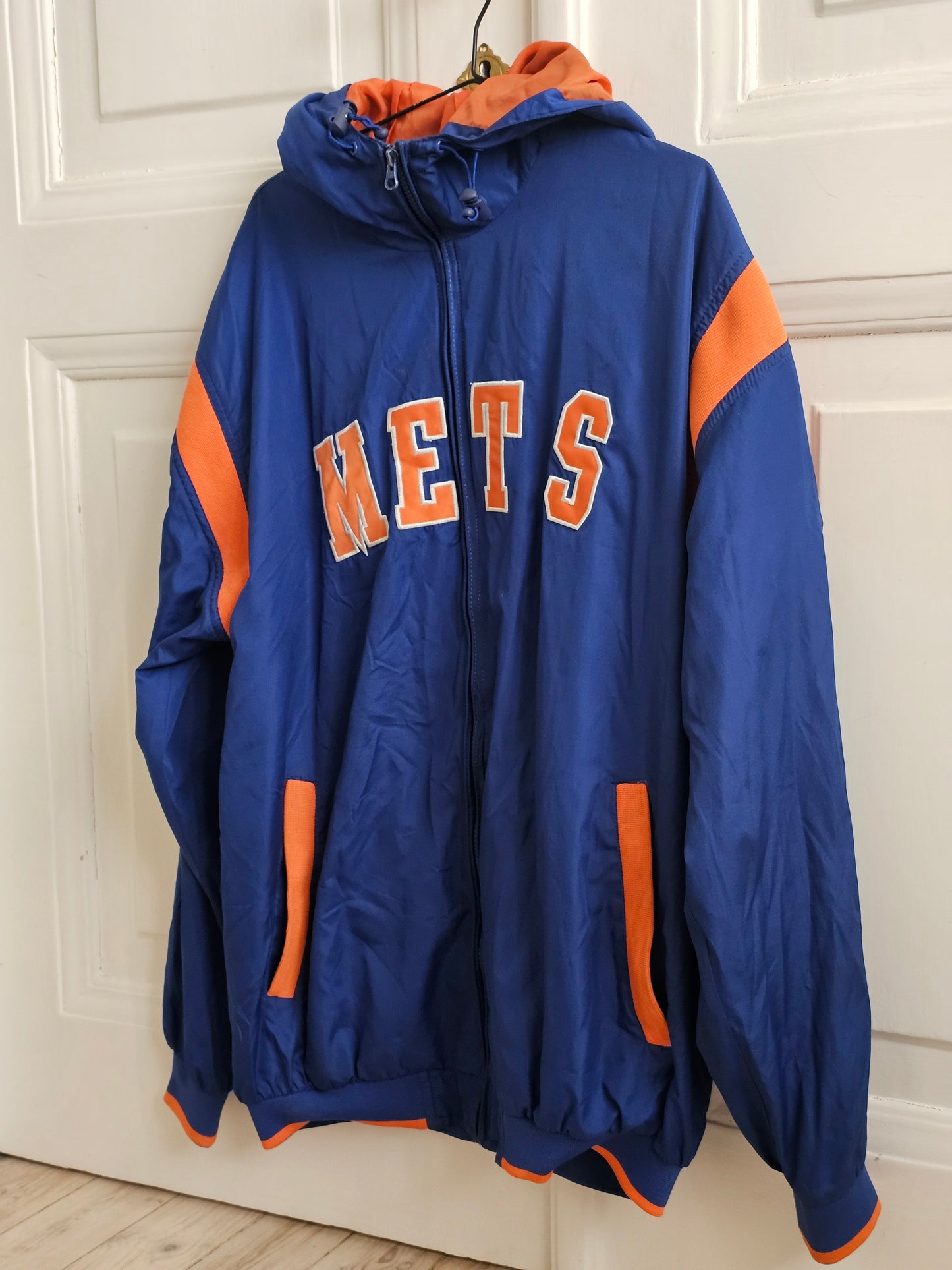 New York Mets wind breaker