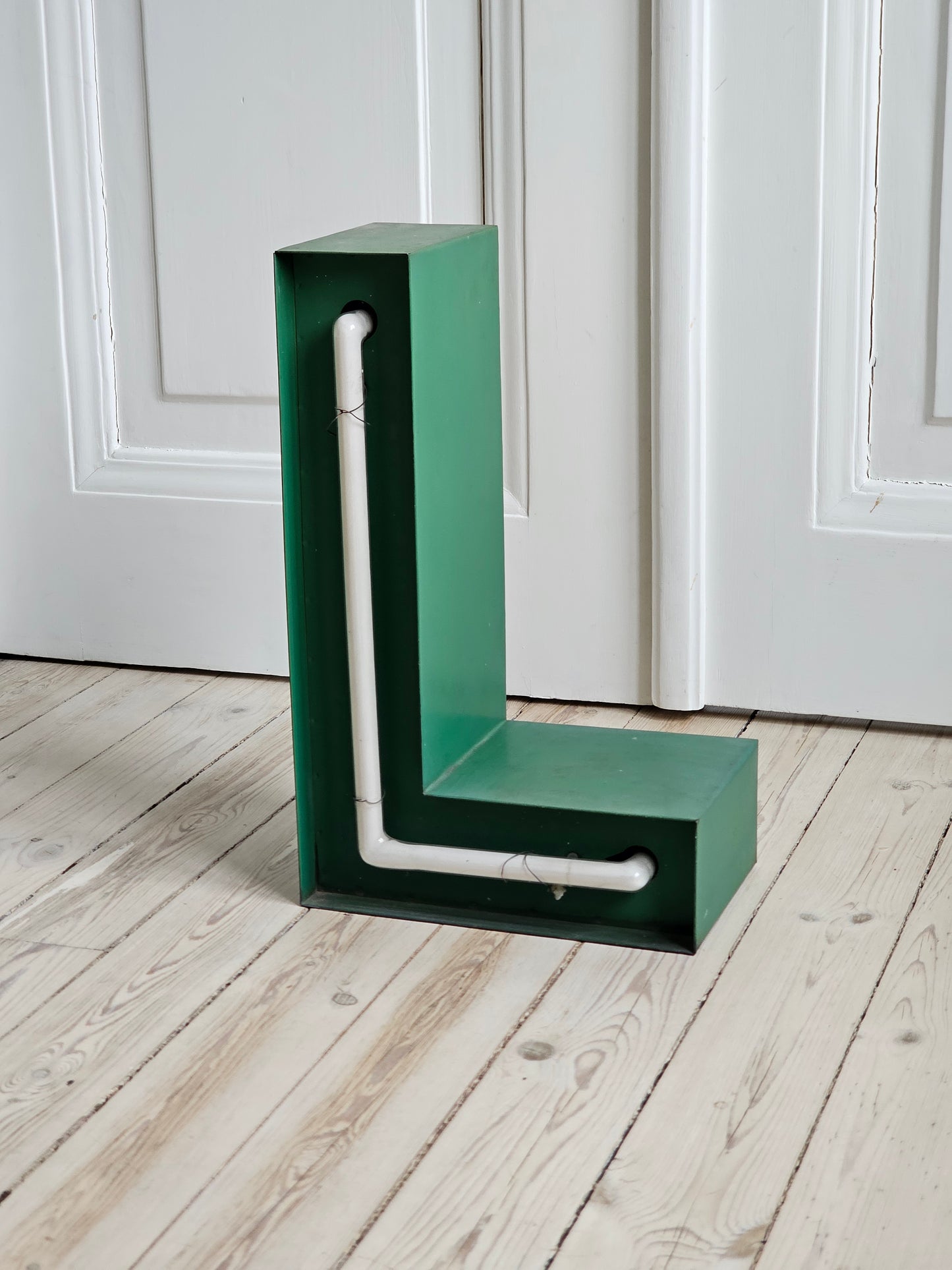  Vanha neon vintage valokirjain