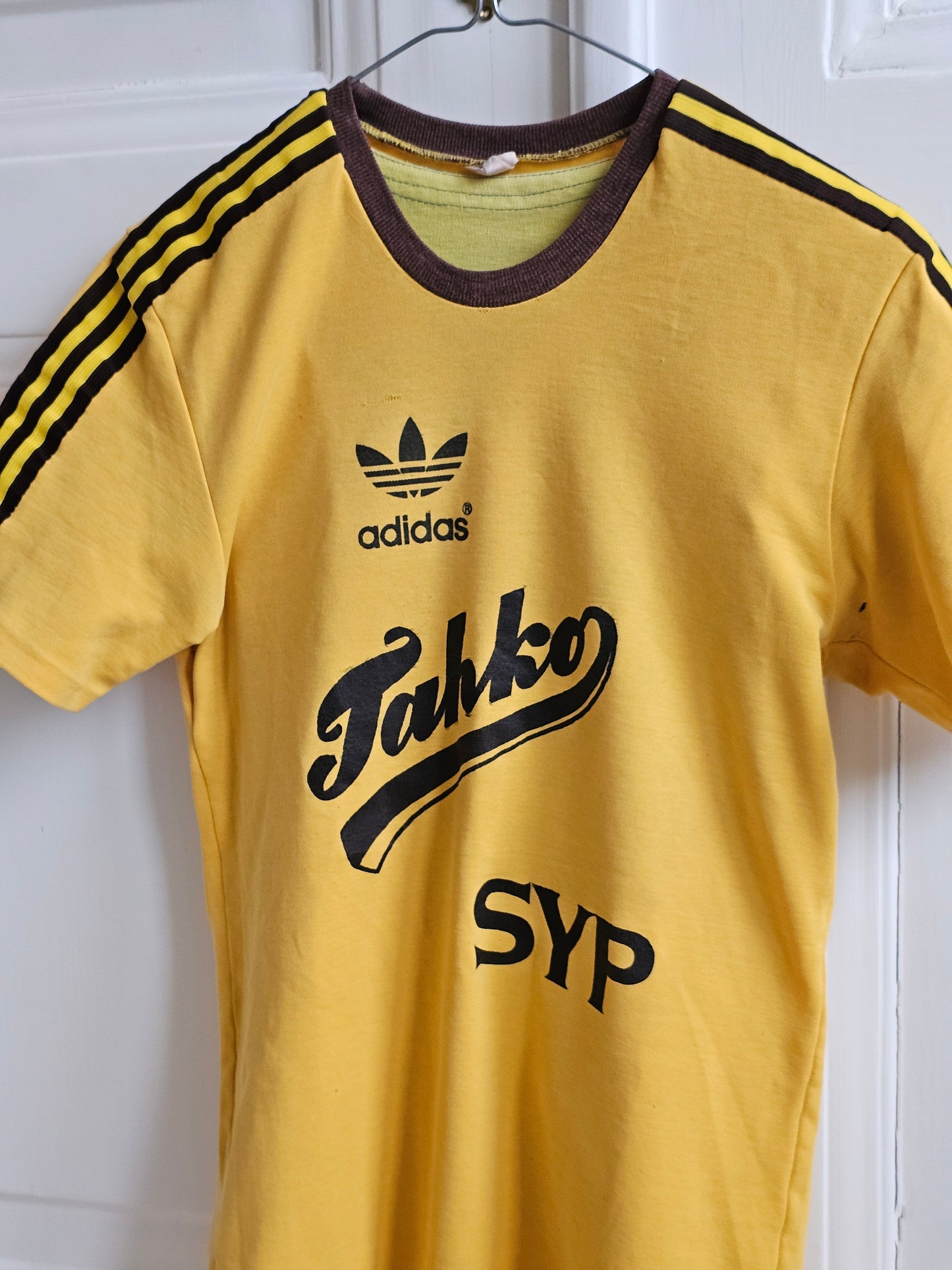 Adidas paita Hyvinkään Tahko 80's